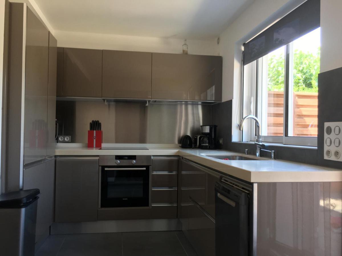 Appartement Les Jardins De Sainte-lucie Piscine Chauffée